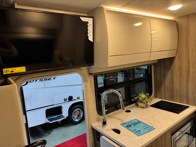 2026 Thor Motor Coach Gemini Trip 22MT - Image 11