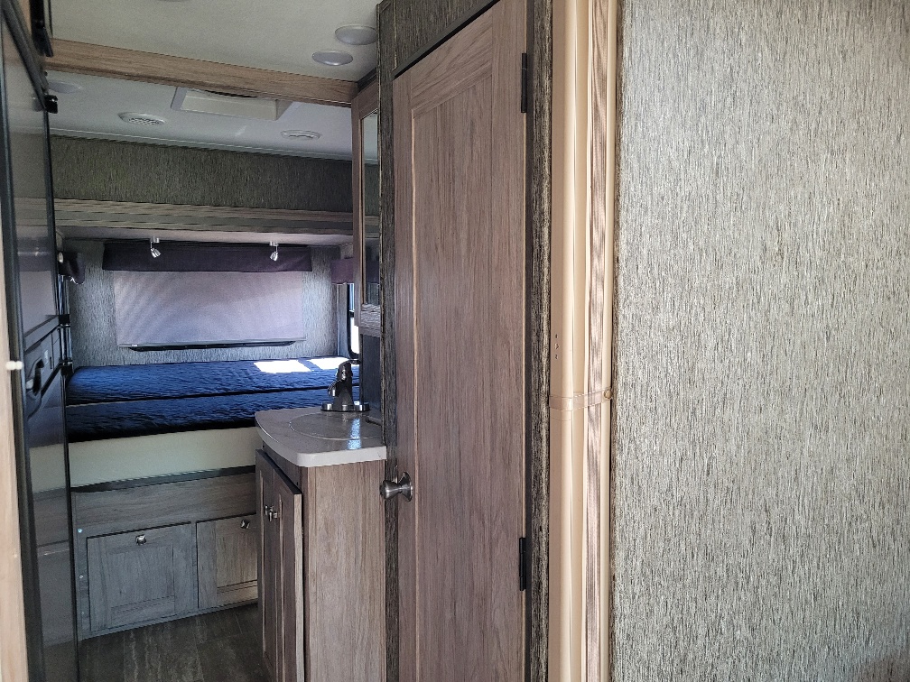 2018 Forest River Forester 2401R MBS - Image 12