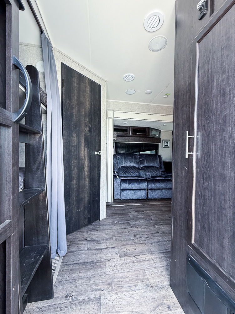 2021 JAYCO 284BHOK - Image 25