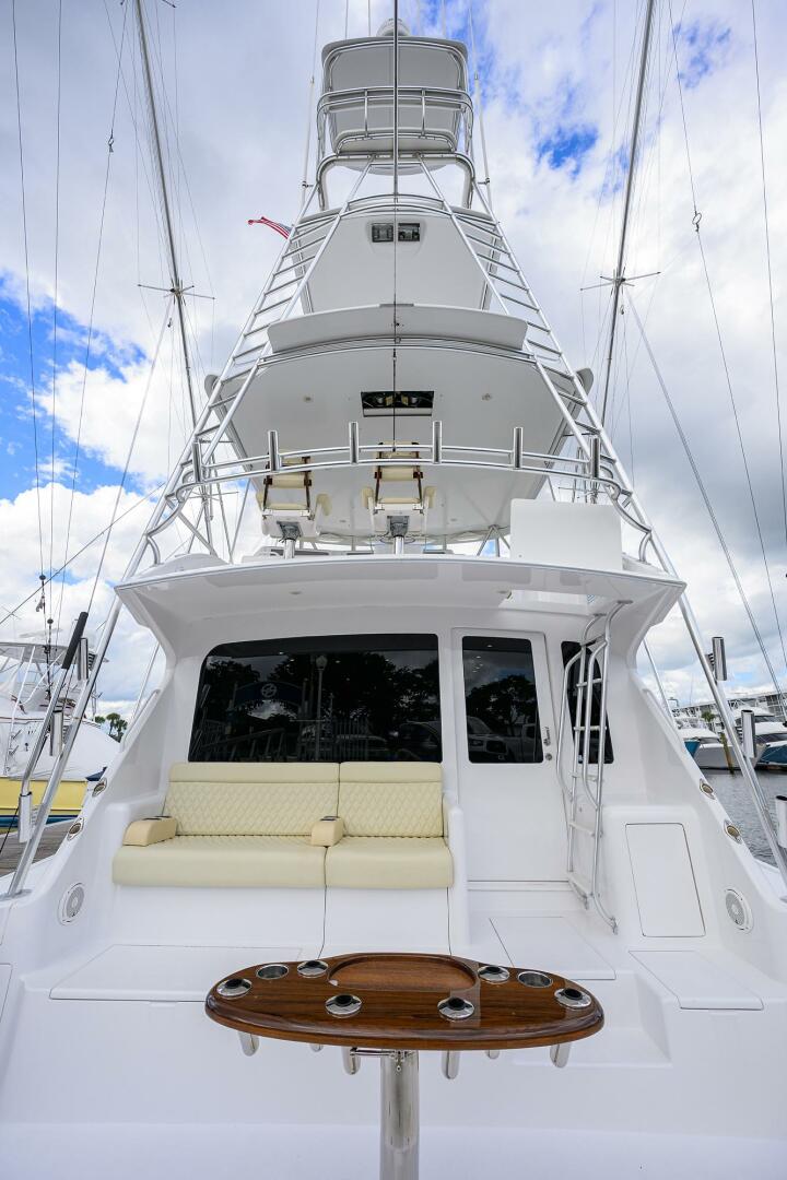 2004 Viking 56 Convertible - Image 31
