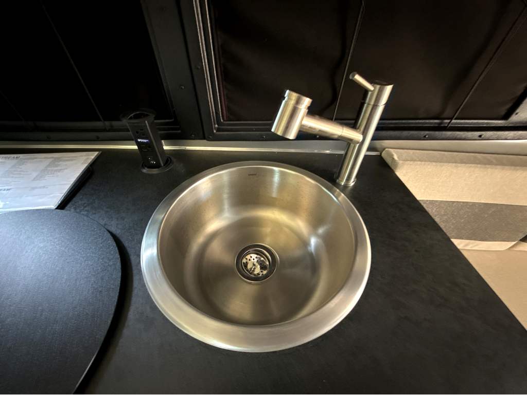 2026 AIRSTREAM Basecamp 20XE - Image 16