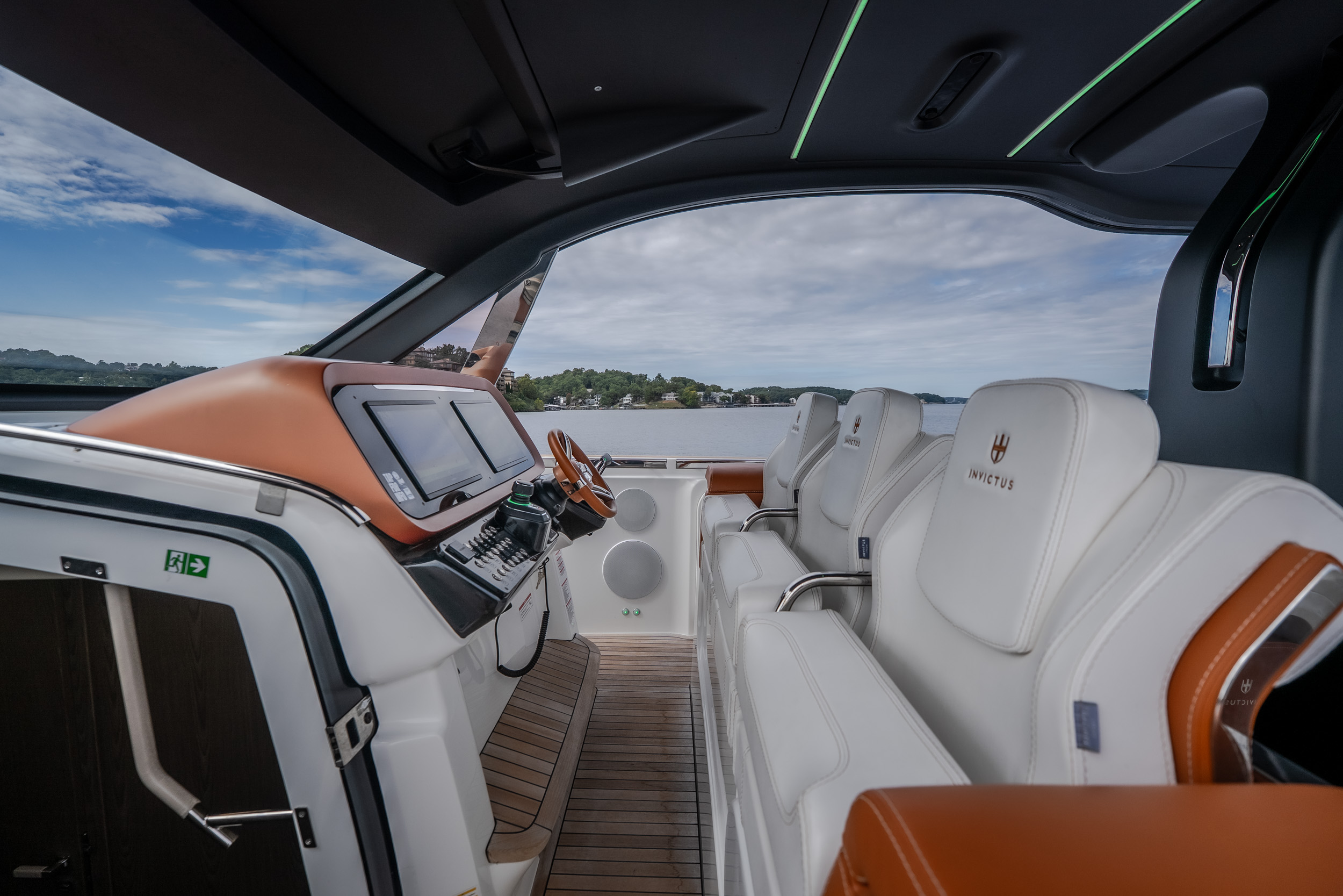 2025 Invictus TT430S - Image 50