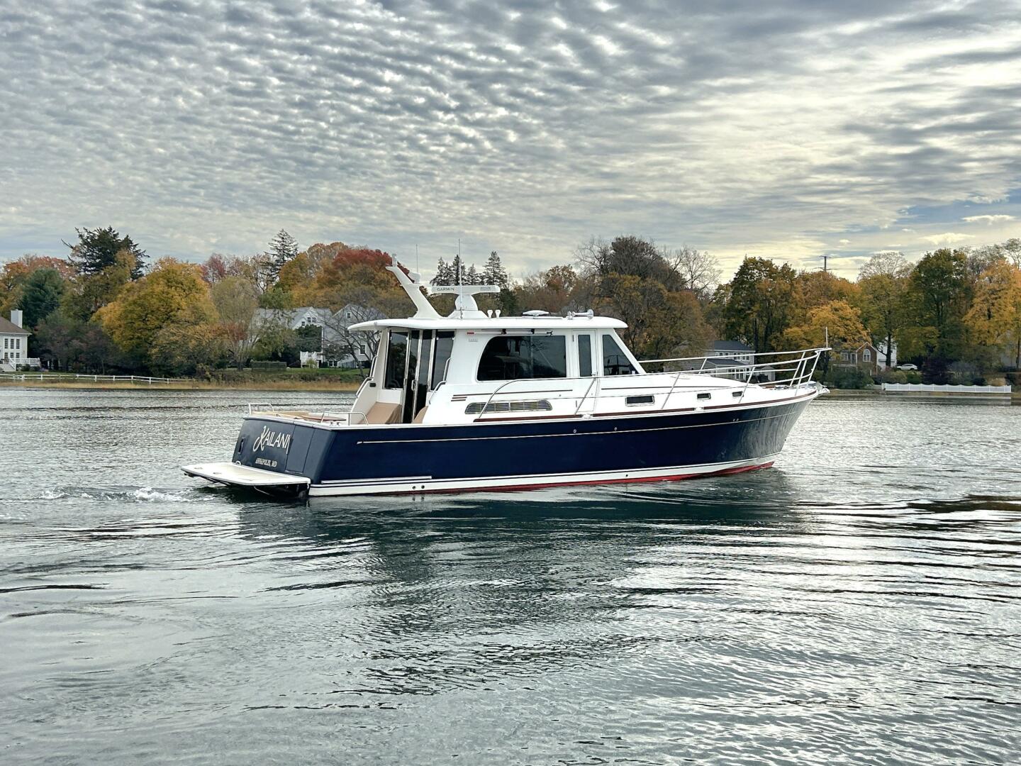 2017 Sabre 42 Salon Express - Image 3