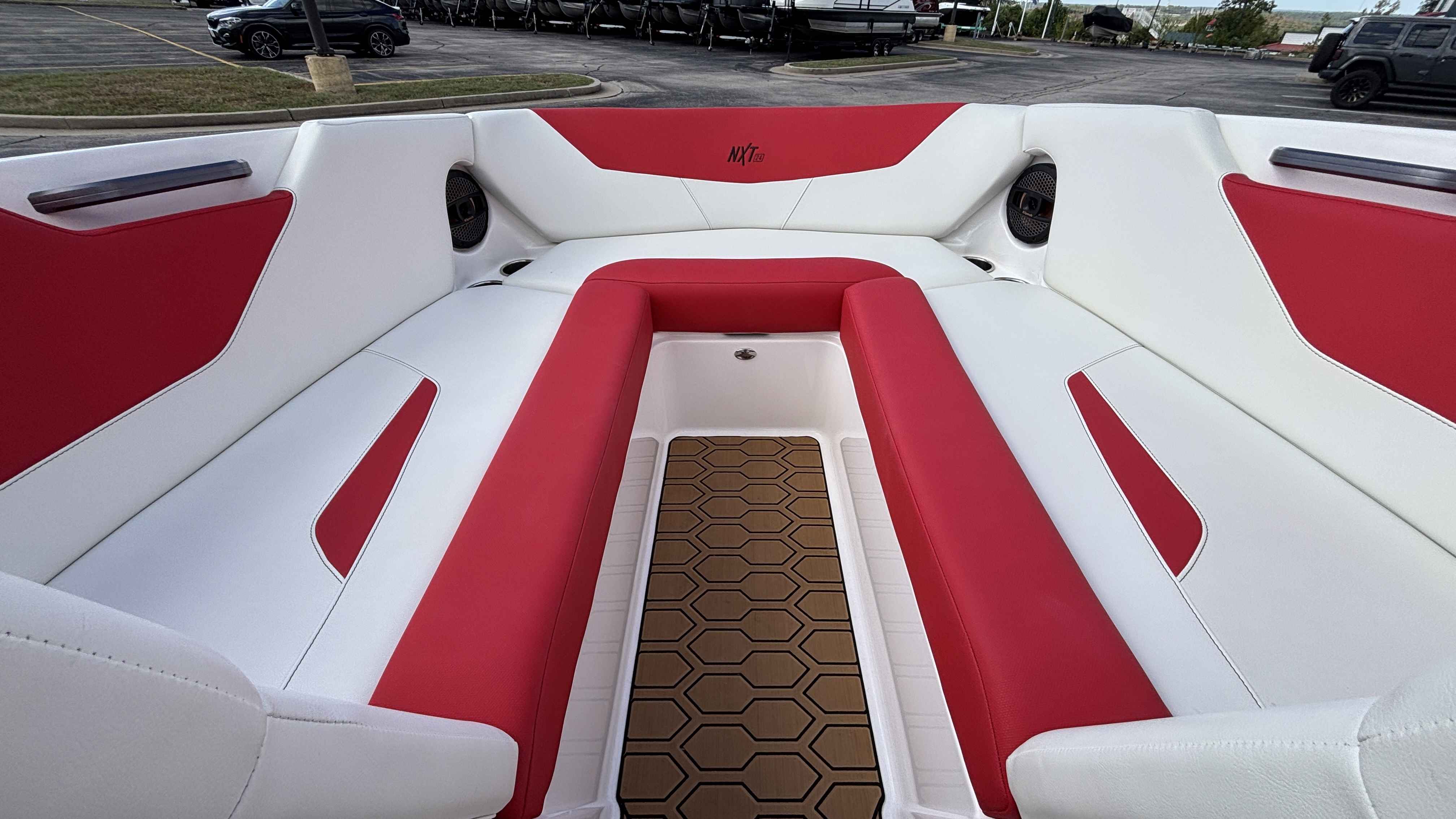 2023 MasterCraft NXT24 - Image 22