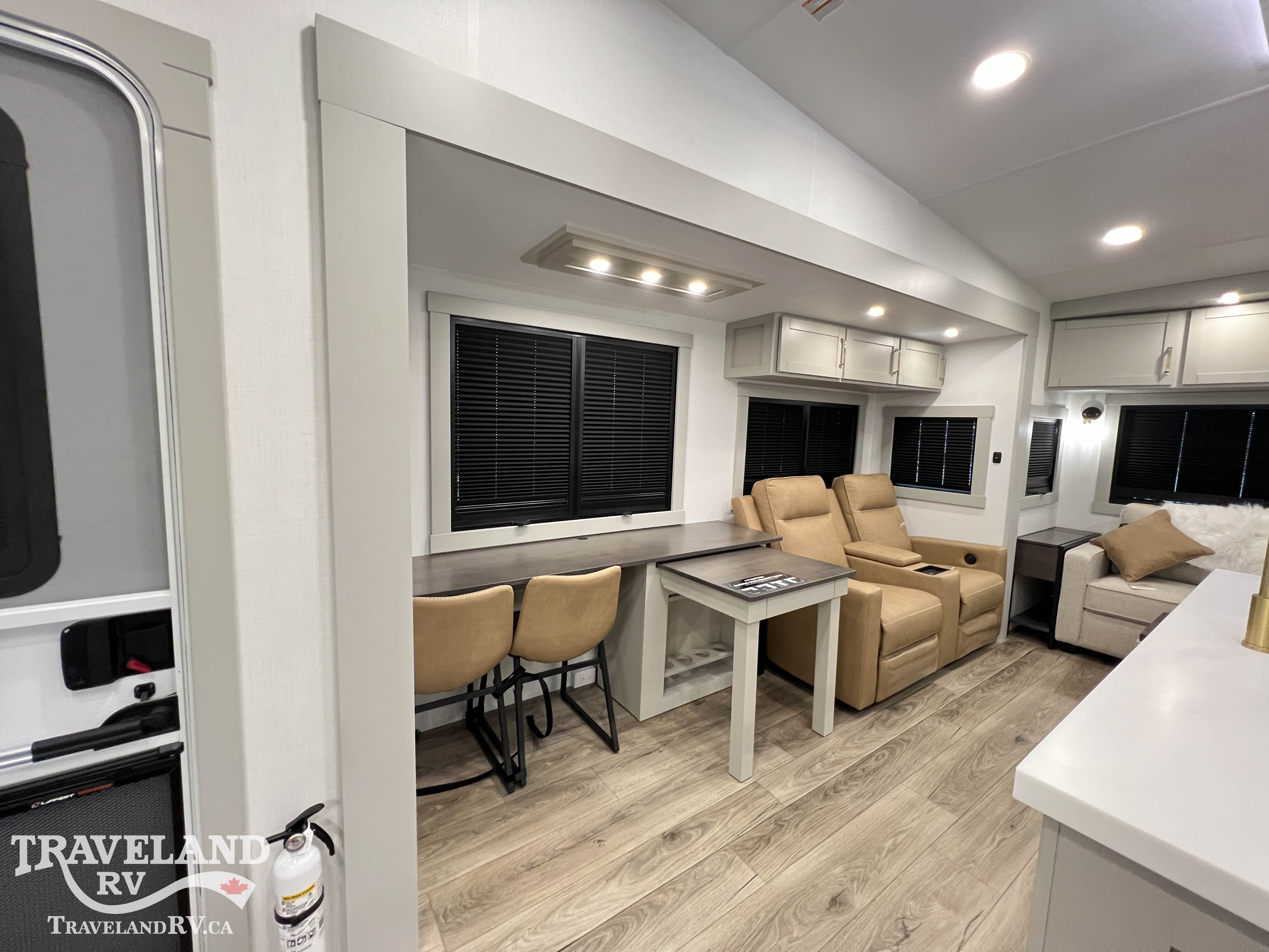 2027 Brinkley RV Model Z 3100 - Image 10