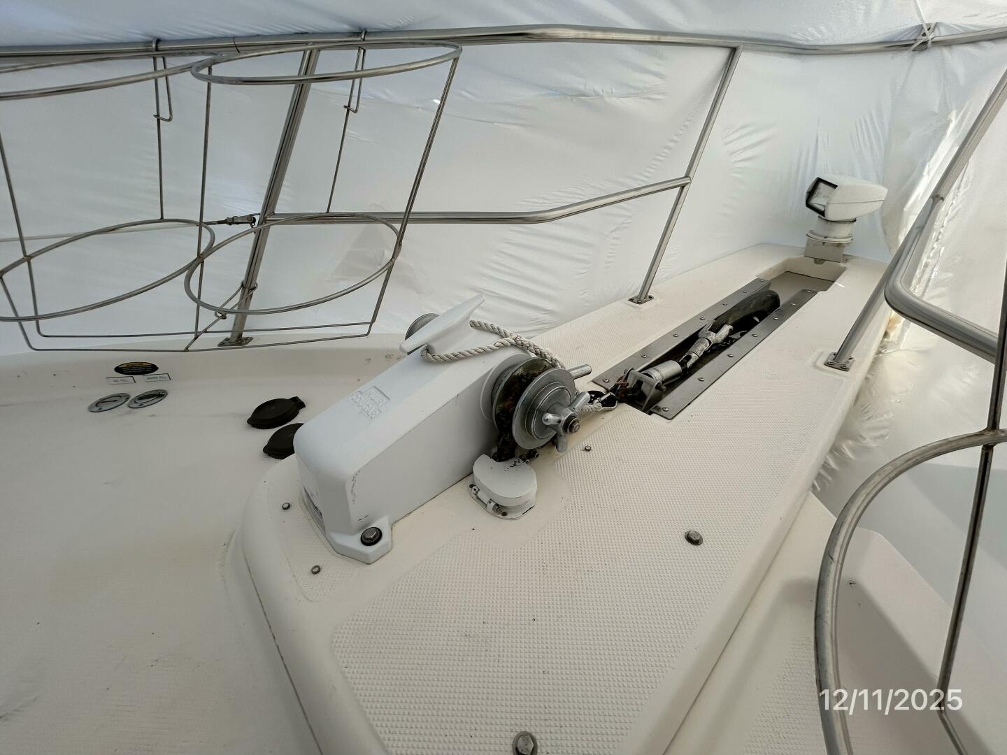 1998 Bayliner 4788 - Image 3
