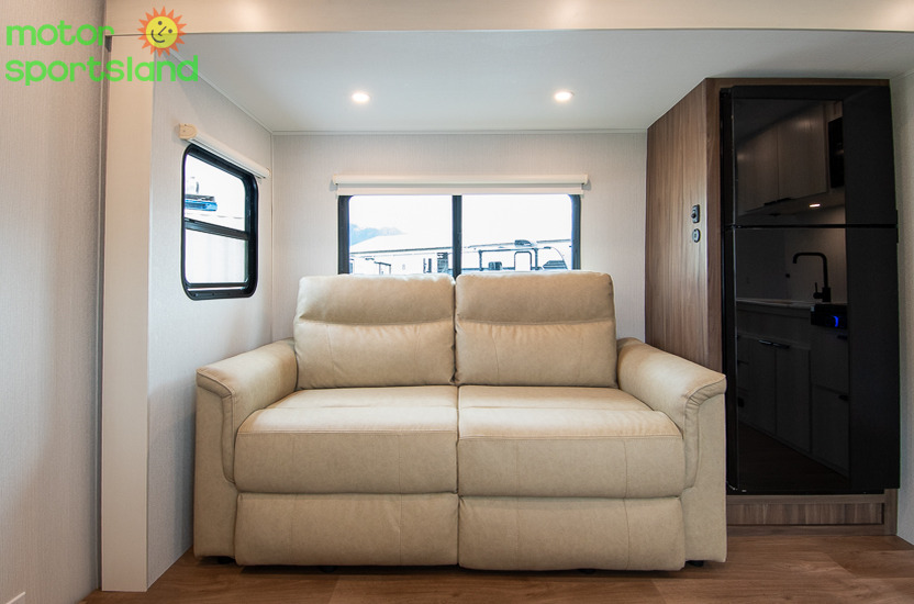 2026 Winnebago Access 25BH - Image 32