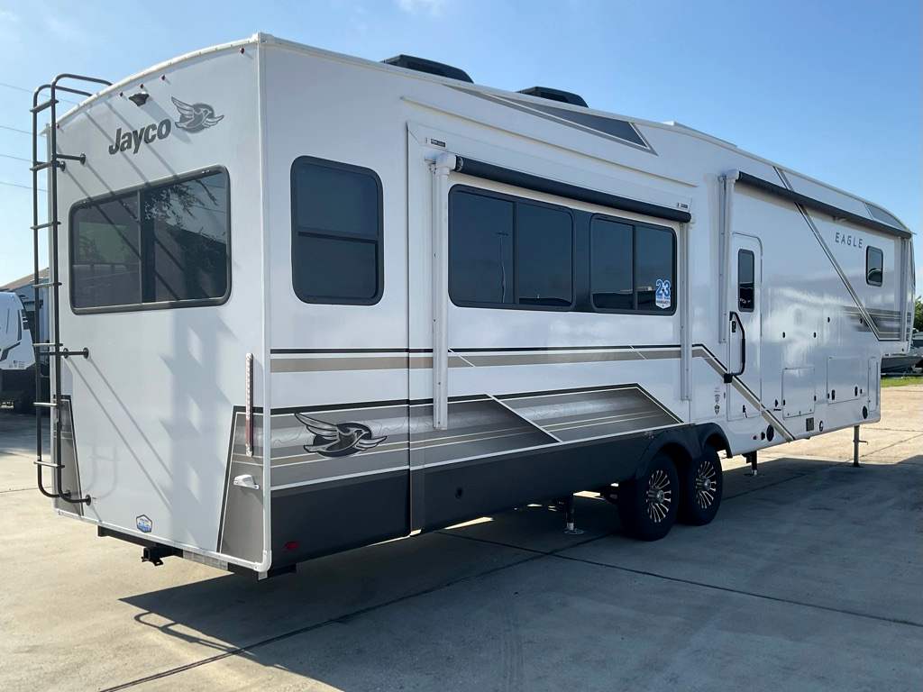 2027 JAYCO Eagle 355 MBQS - Image 34
