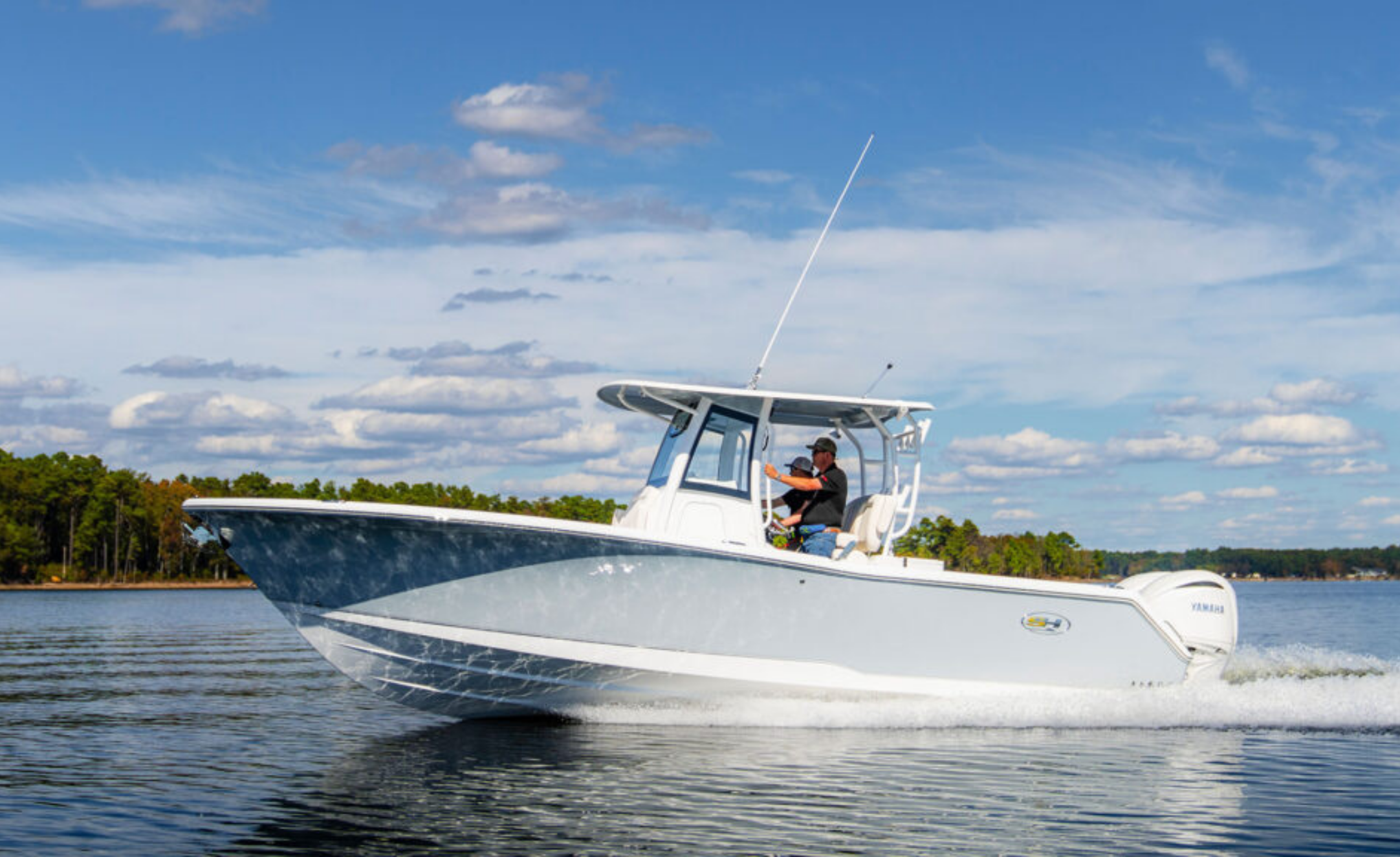 2027 Sea Hunt Gamefish 28CB - Image 2