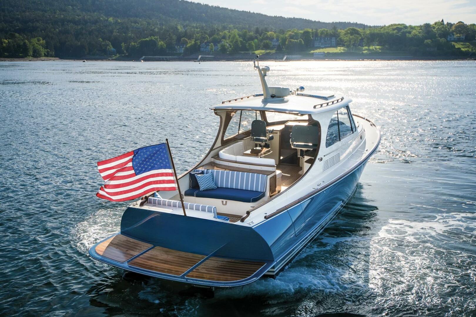 2019 Hinckley PB40 - Image 7