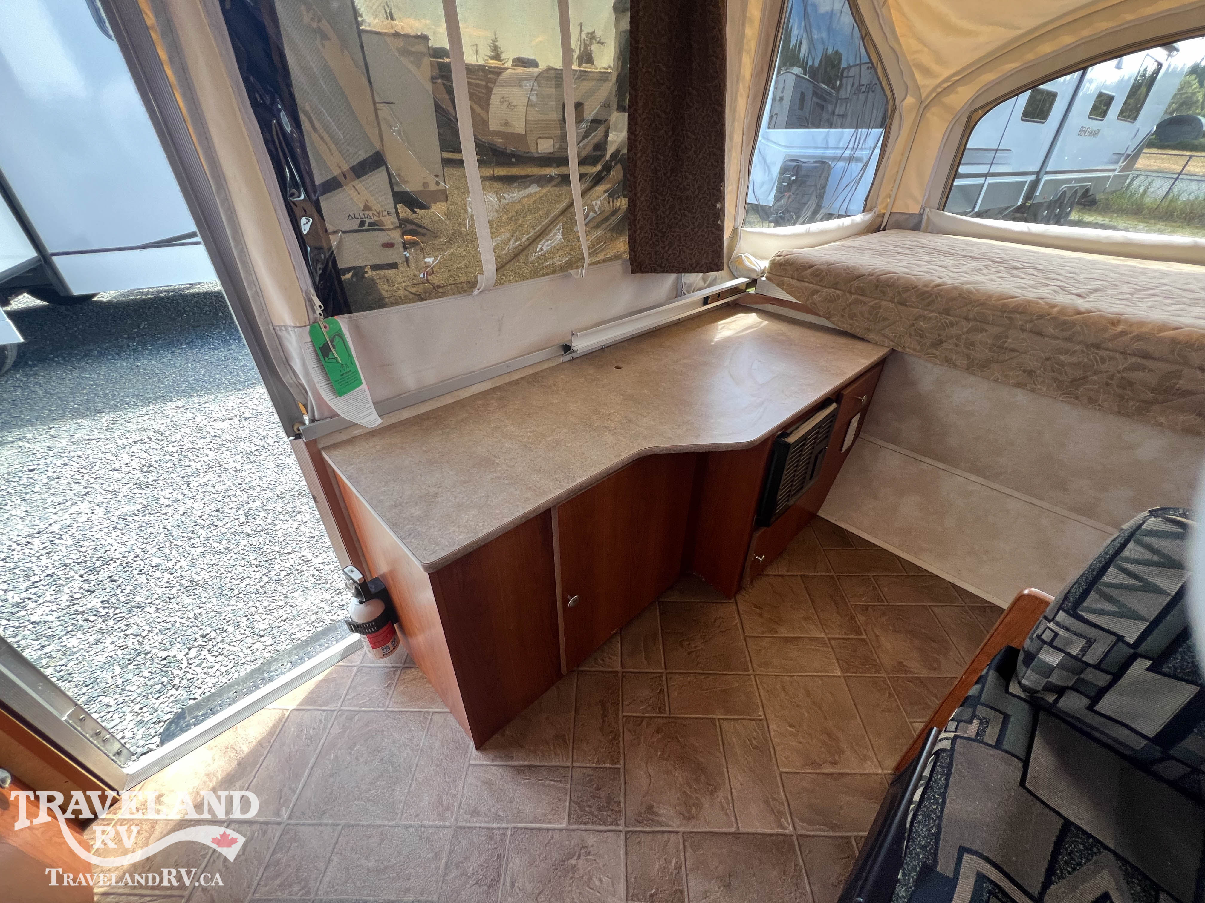 2011 FOREST RIVER VIKING 1706 - Image 13