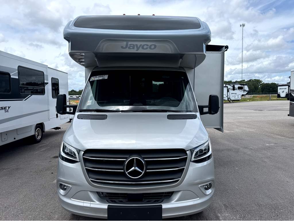2027 JAYCO MELBOURNE PRESTIGE 25LP - Image 2