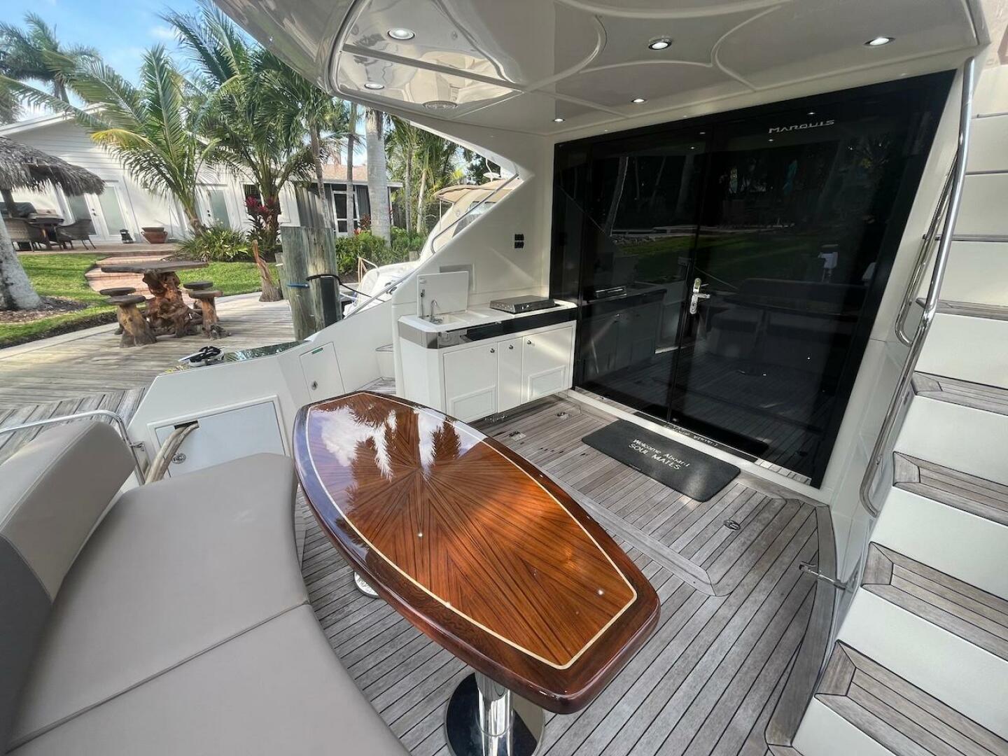 2017 Marquis 500 Sport Yacht - Image 23