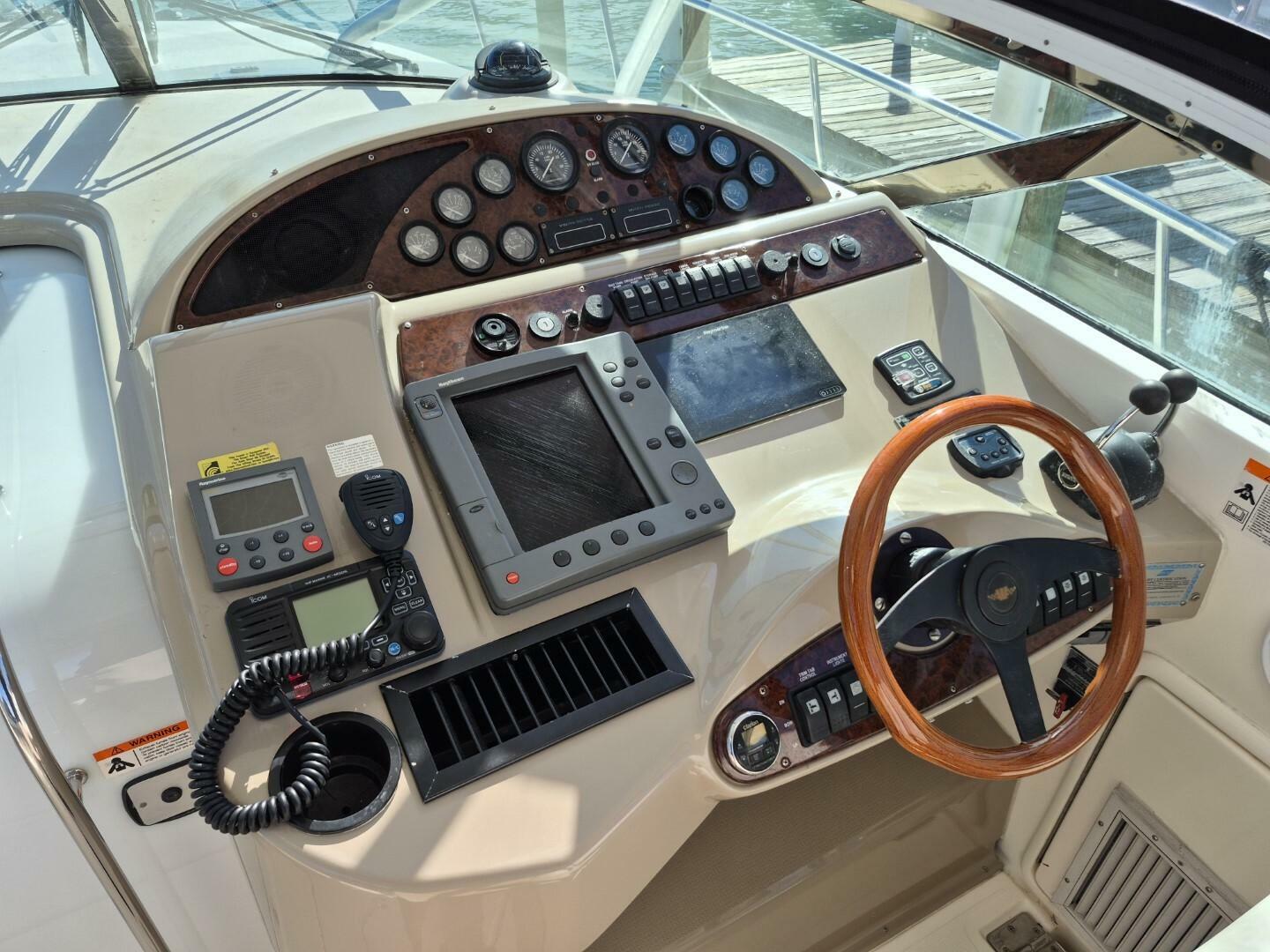 2004 Riviera 4000 Offshore - Image 27