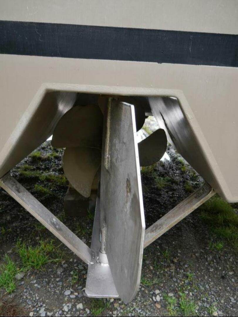 2022 Custom Freestyle Marine 32 - Image 15