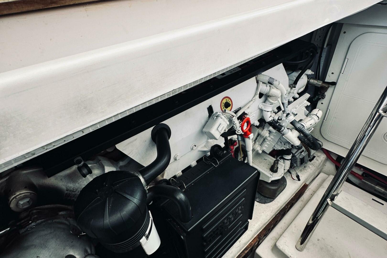 2007 Sabre 34 Express - Image 76