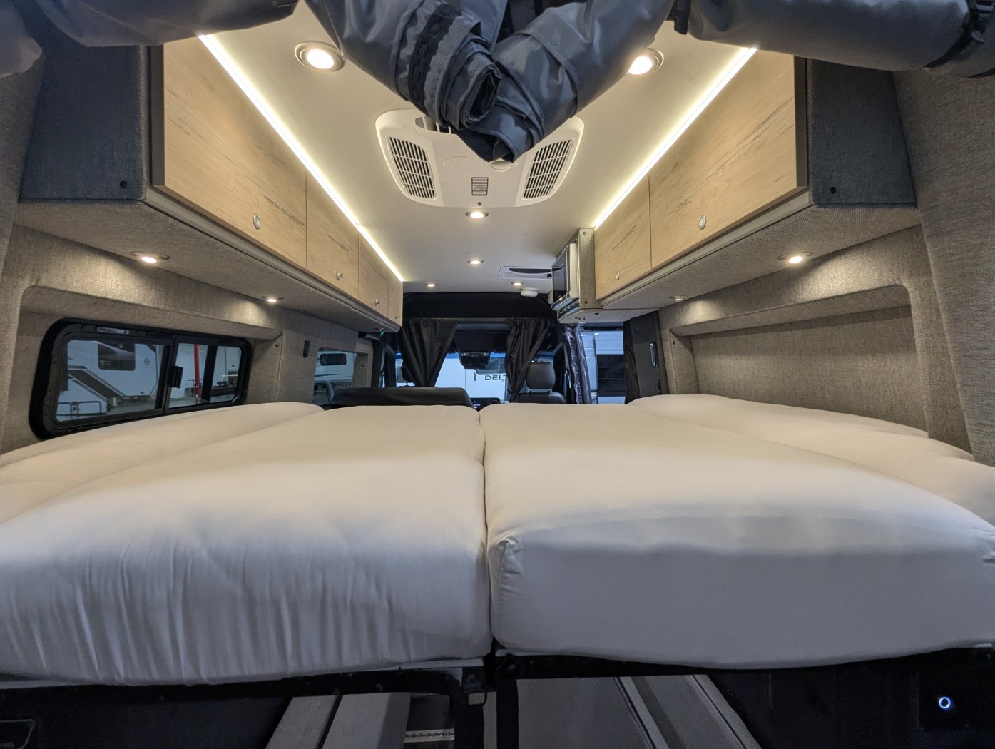 2025 Storyteller Overland Dark Mode OG - Image 26