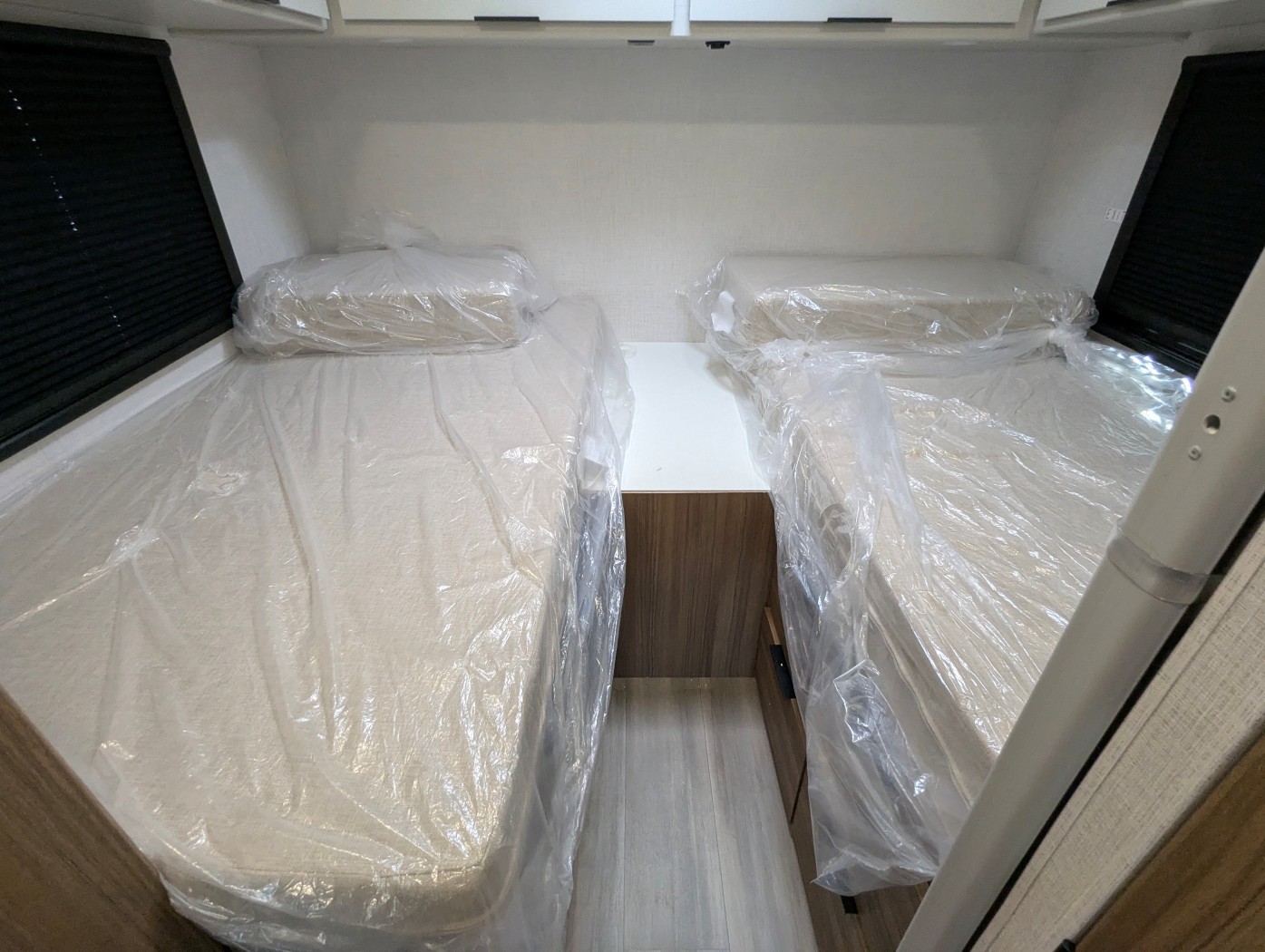 2027 Thor Motor Coach Four Winds 25Z - Image 22