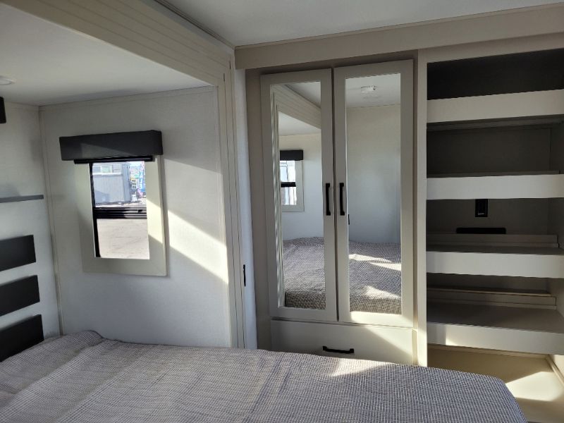 2026 Grand Design Momentum M-Class 395MT - Image 26