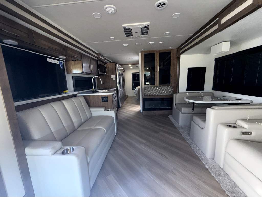 2026 JAYCO SENECA 37M - Image 34