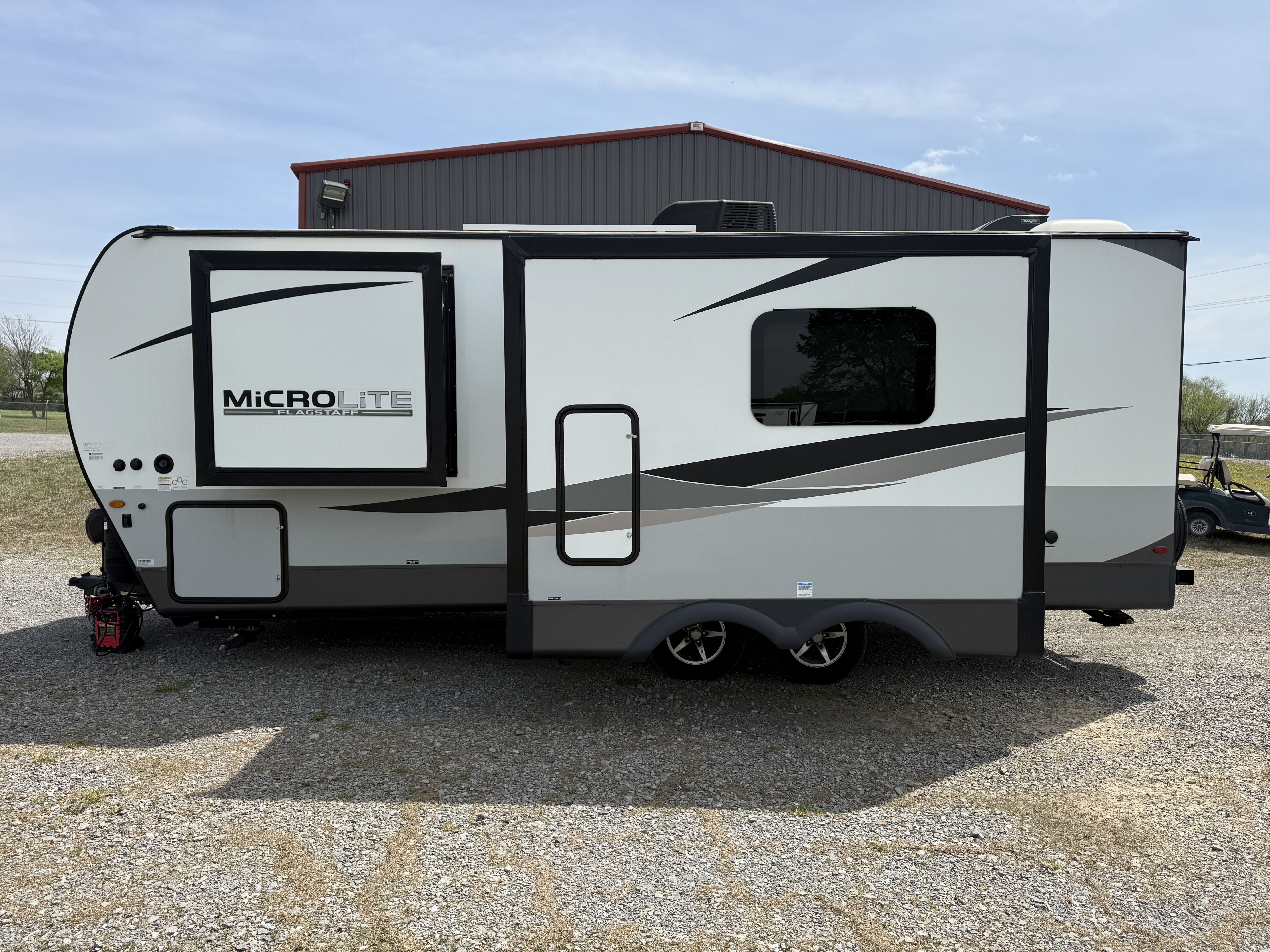 2023 Forest River Flagstaff Micro Lite 25FBLS - Image 5