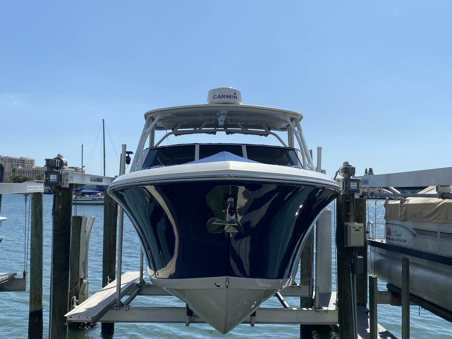2018 Sailfish 275 Dual Console - Image 6