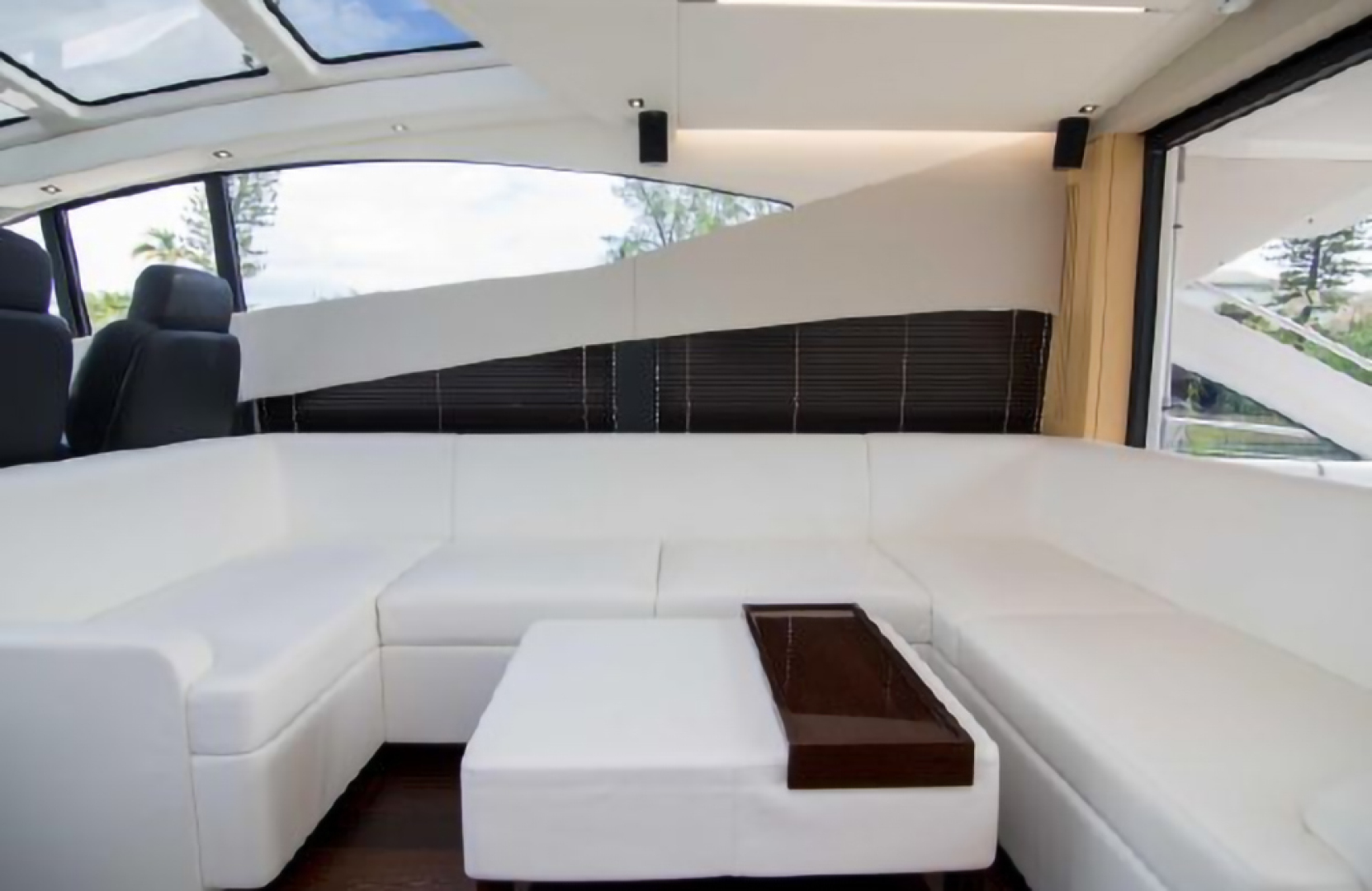 2018 Sunseeker Predator - Image 17