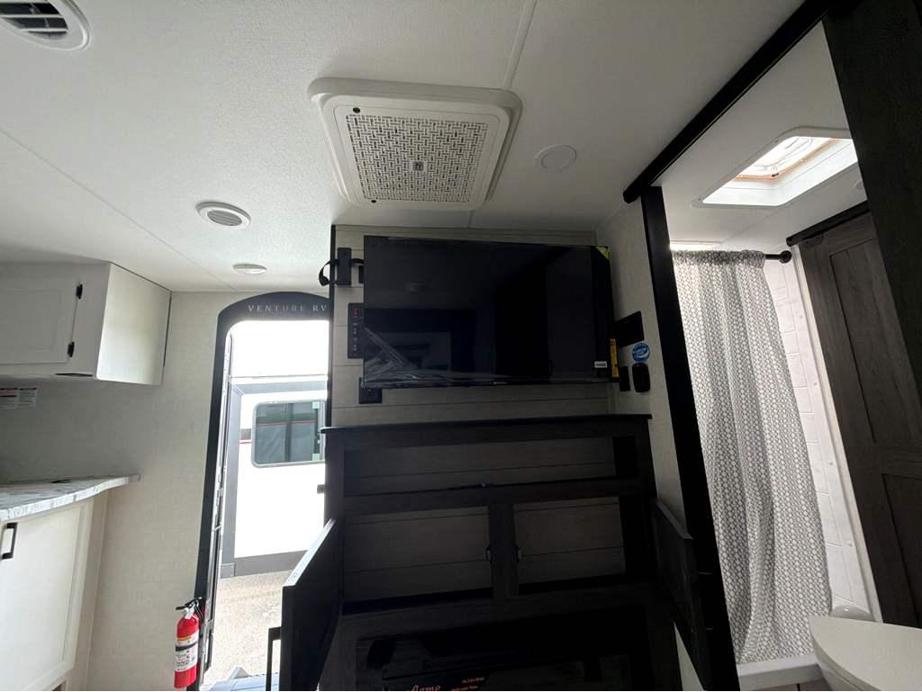 2026 VENTURE RV STRATUS 262VFK - Image 23