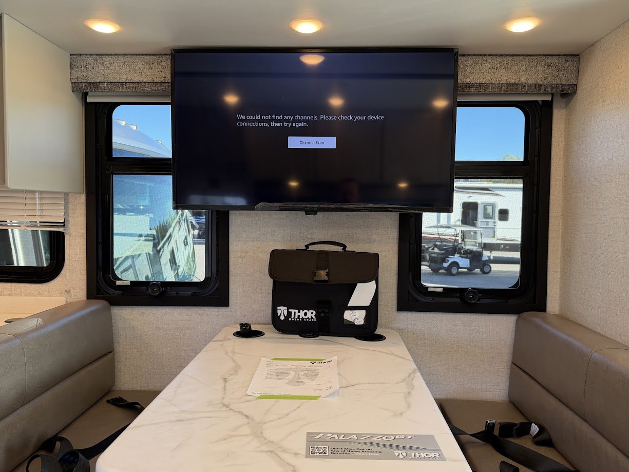2026 THOR MOTOR COACH PALAZZO 33.5 - Image 14