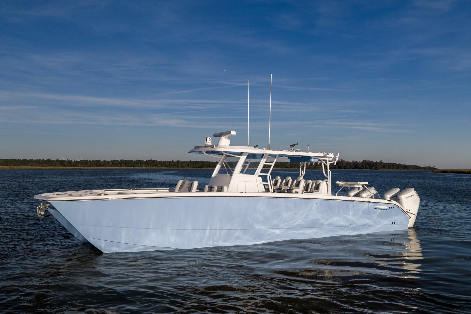 2024 Invincible 40 CAT - Image 11