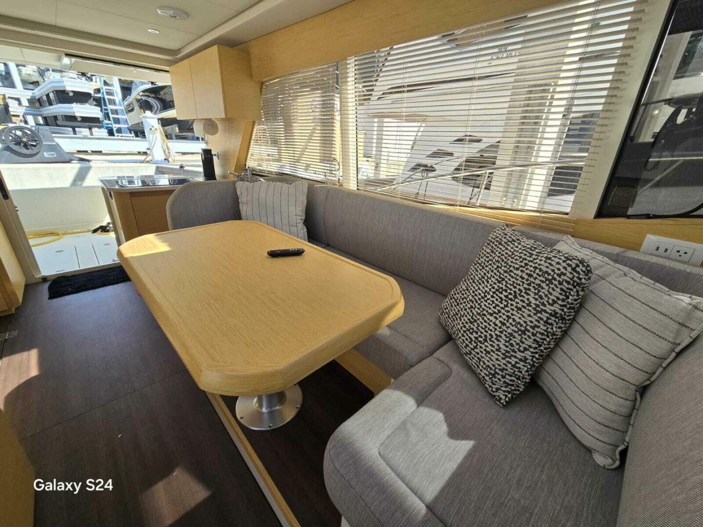 2020 Greenline 39 E-Drive - Image 18
