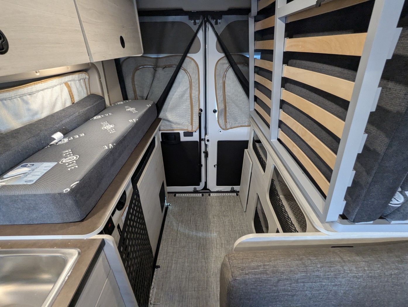 2026 Winnebago Solis Pocket 36A - Image 20