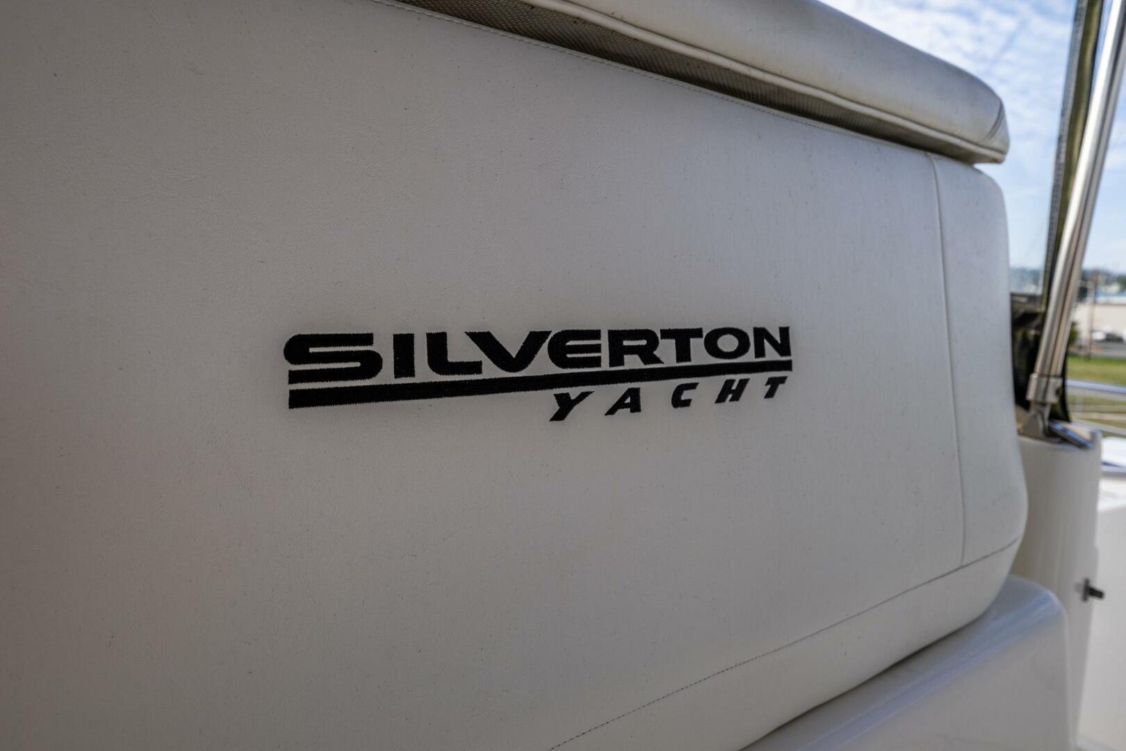 2001 Silverton Sport Bridge - Image 36