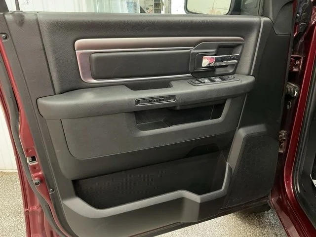 2024 RAM 1500 CLASS - Image 11
