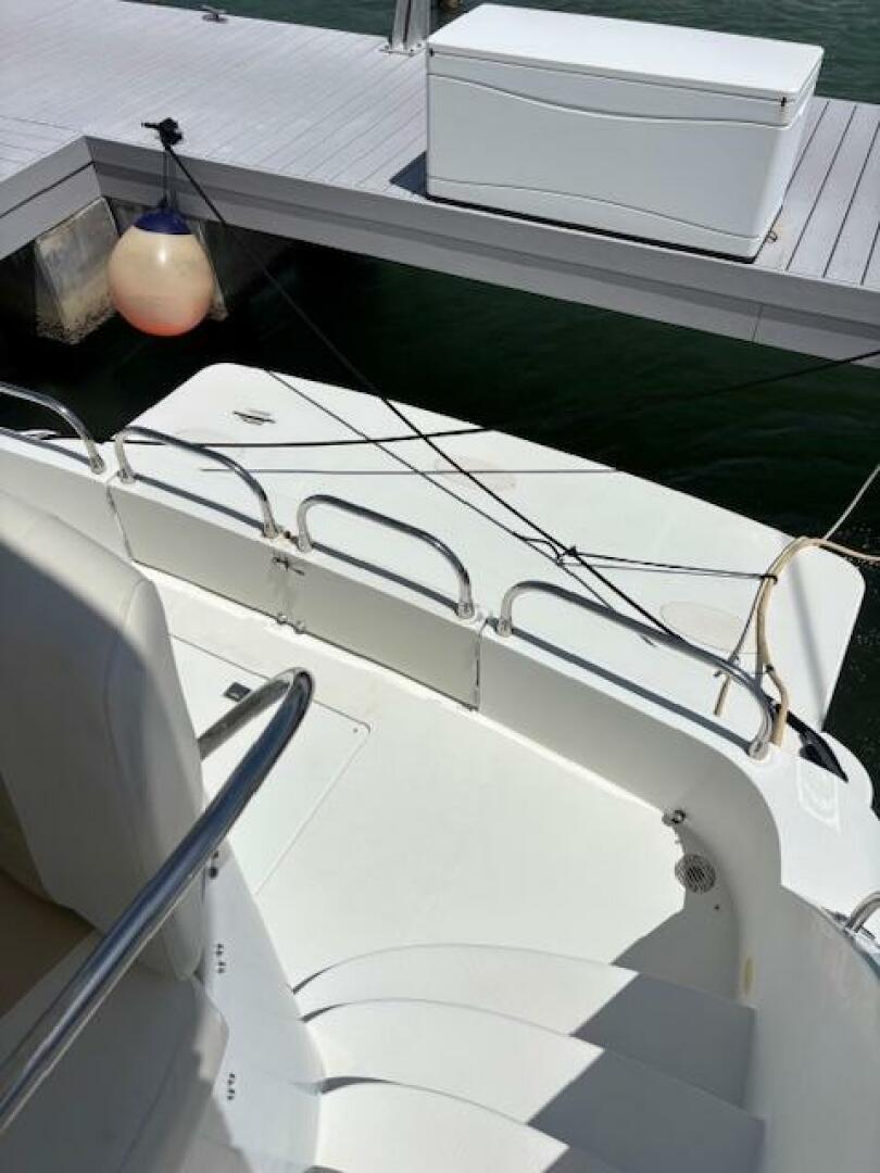 2006 Carver 43 Motor Yacht - Image 38
