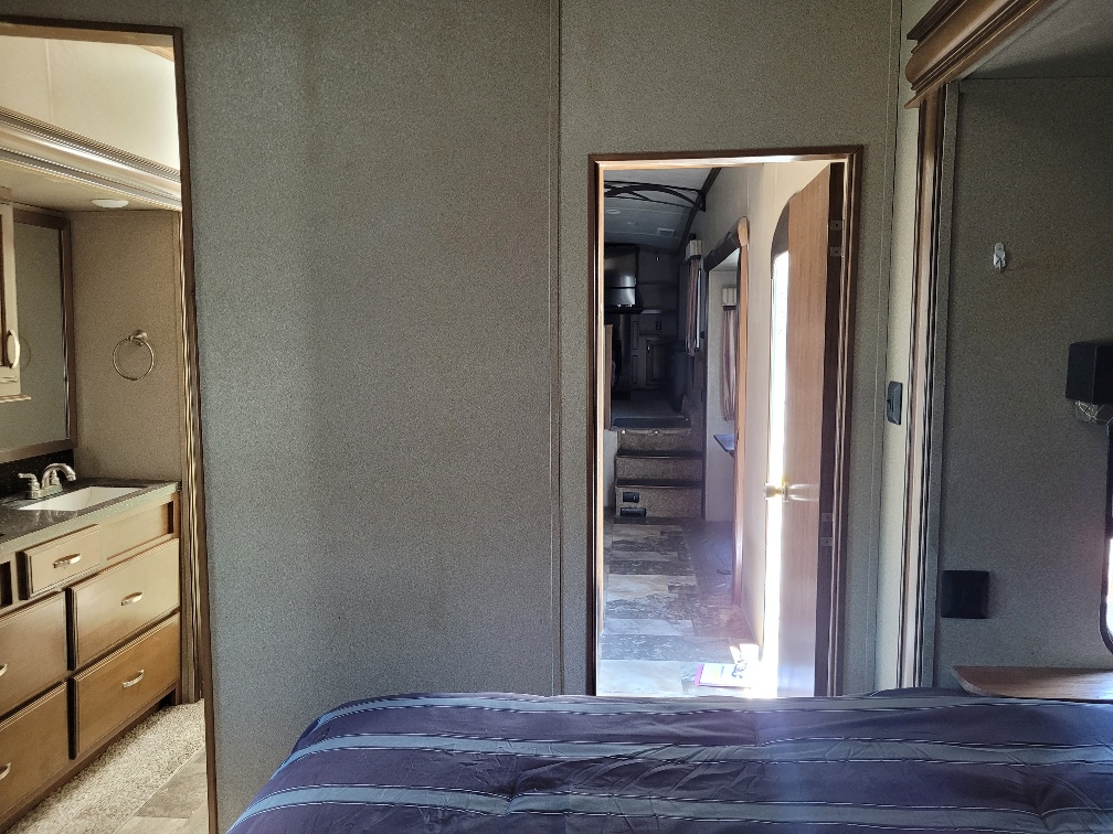 2019 Forest River Cedar Creek Hathaway Edition 38FLX - Image 23