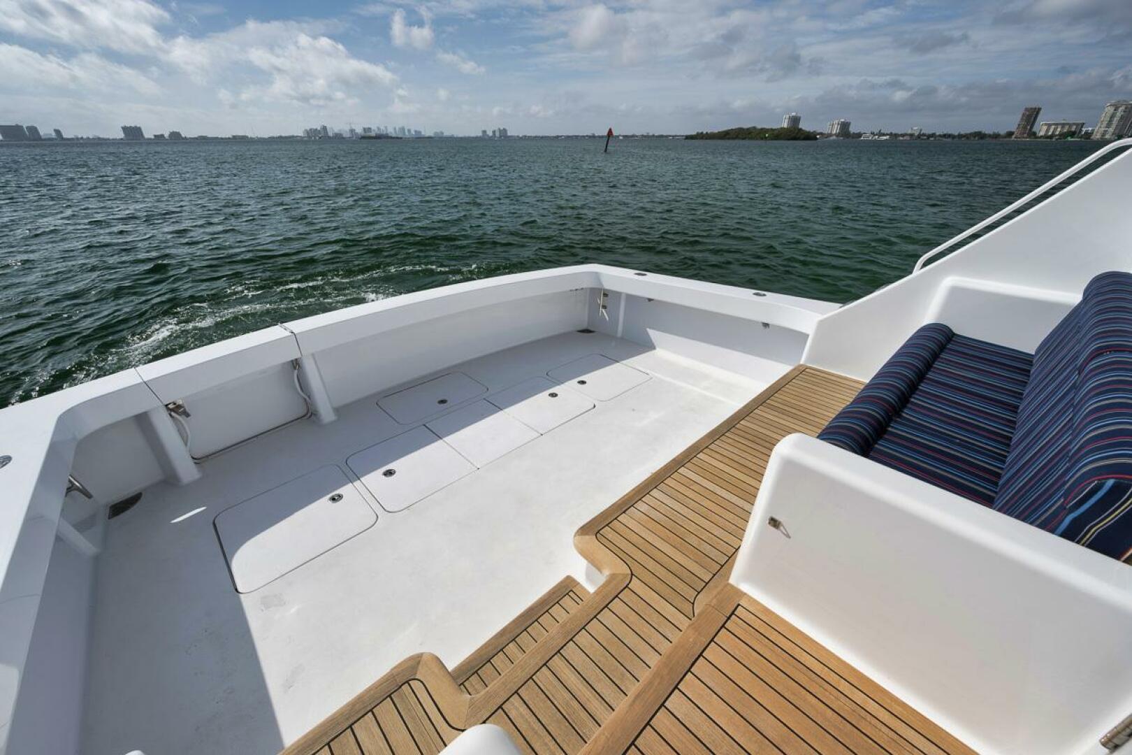 2007 Viking 52 Sport Coupe - Image 43
