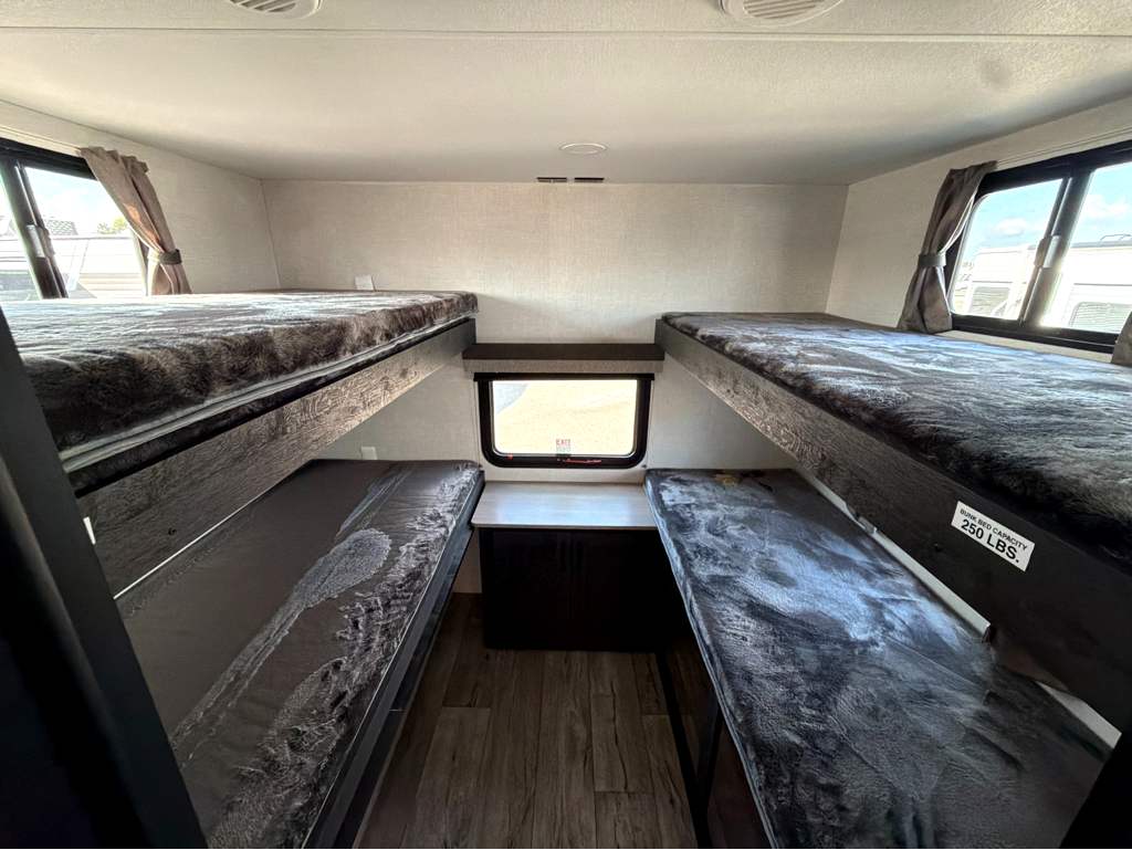 2026 VENTURE RV SIENNA 281VQB - Image 27