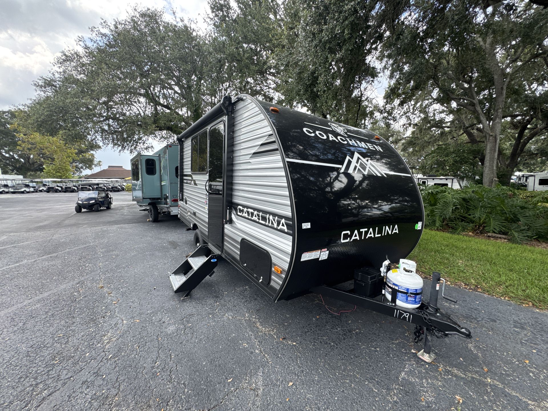 2025 Coachmen Catalina Summit Series 7