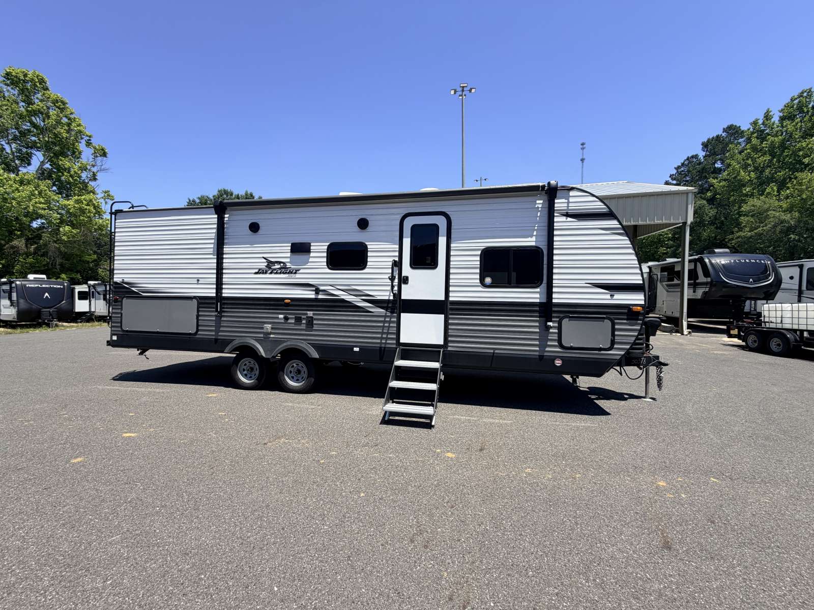 2023 Jayco Jay Flight 267BHS - Image 3