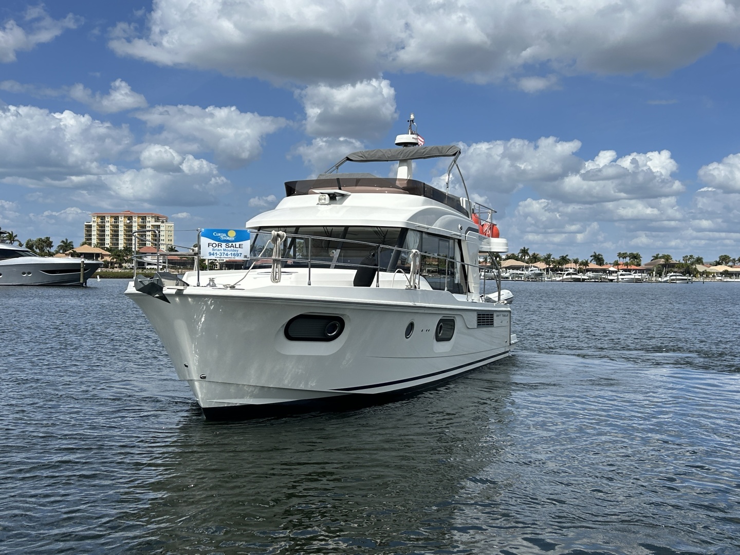 2022 Beneteau ST - Image 118