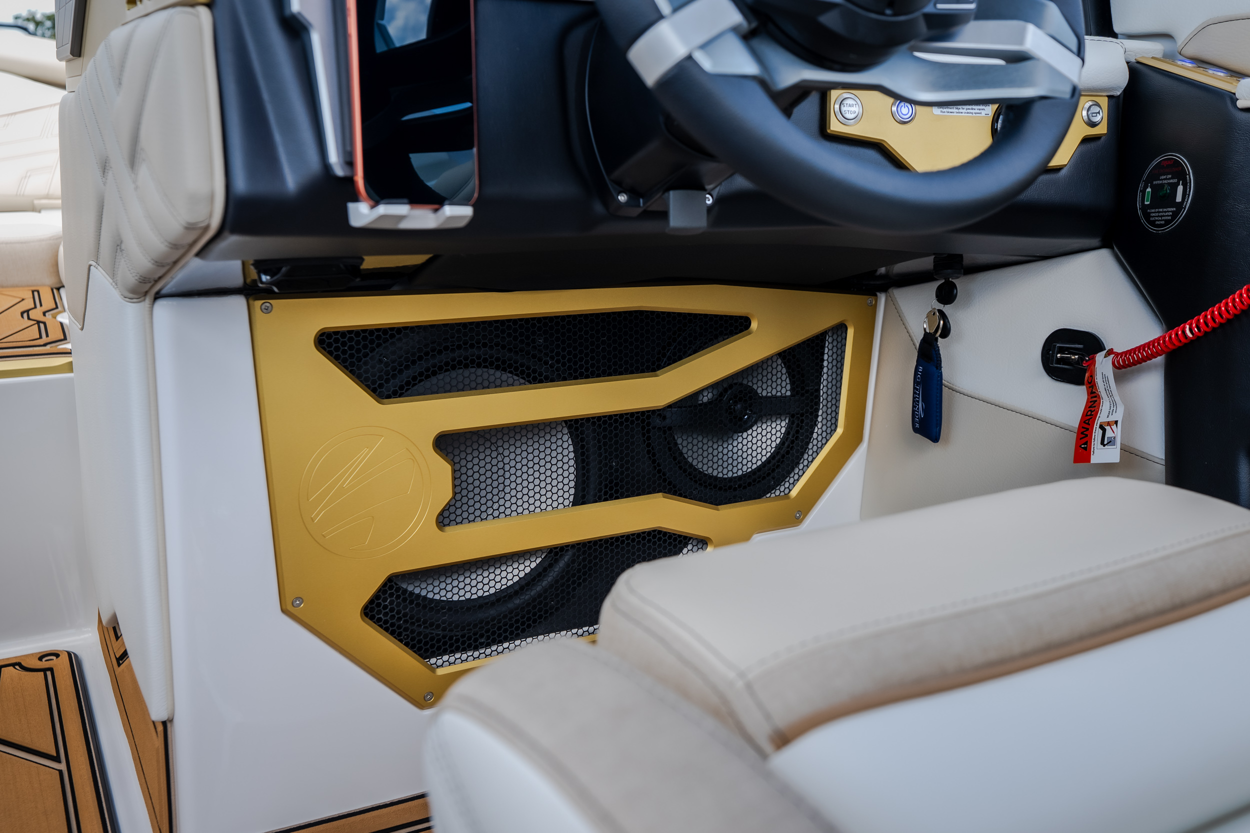 2027 Tigé Ultré 23ZX - Image 39