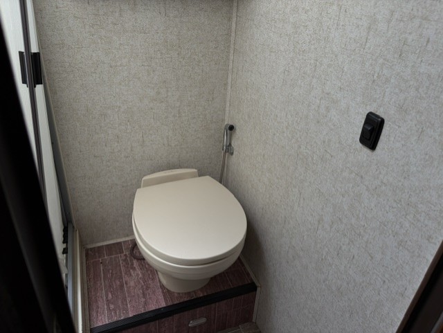 2018 Forest River Forester 2401R MBS - Image 12