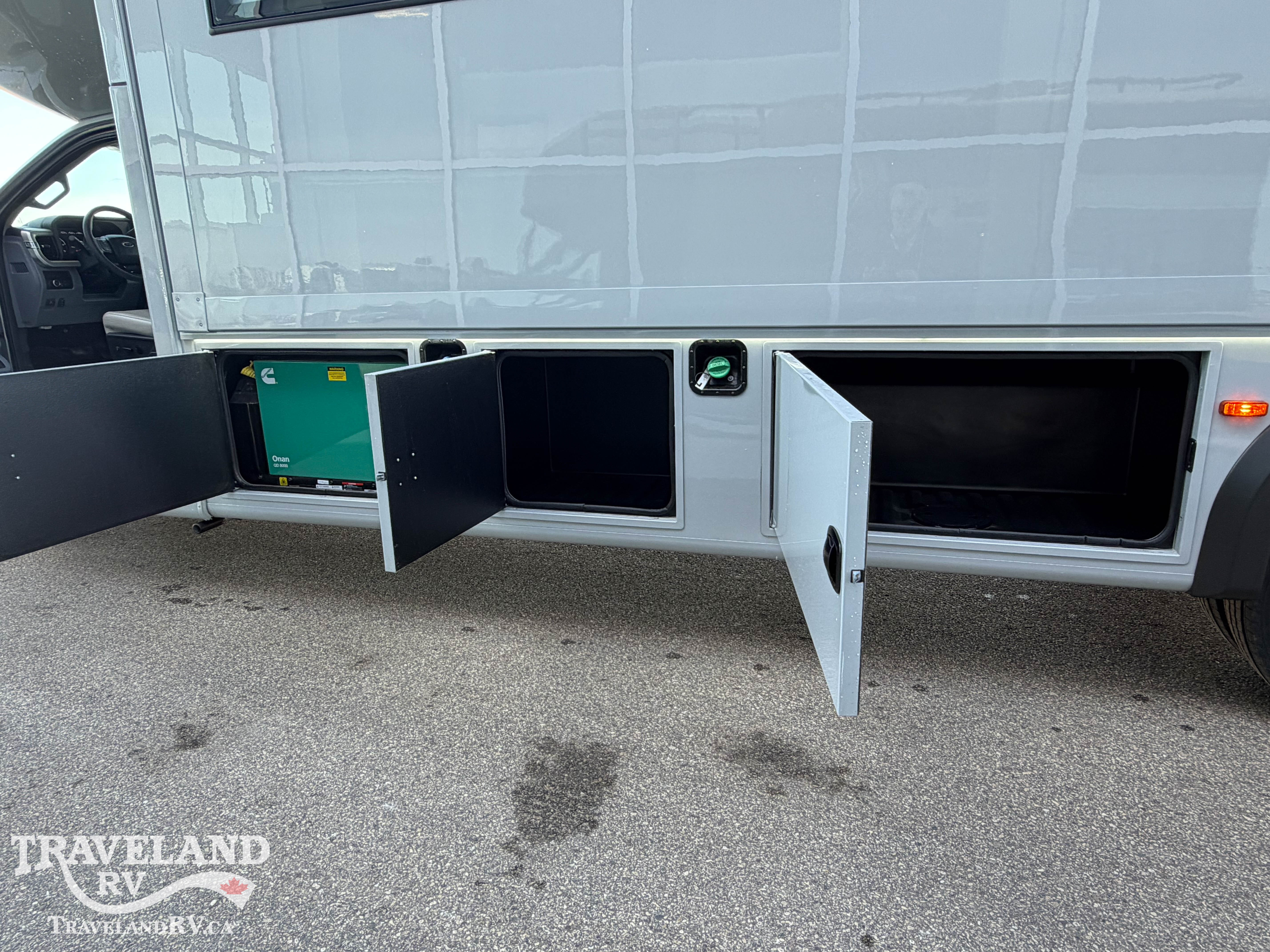 2026 Grand Design Lineage Series F 31ZW - Image 8