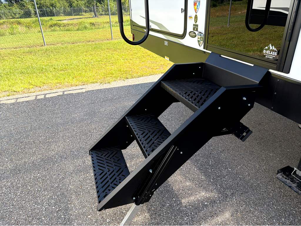 2027 VENTURE RV SPORTTREK 292VRB - Image 9