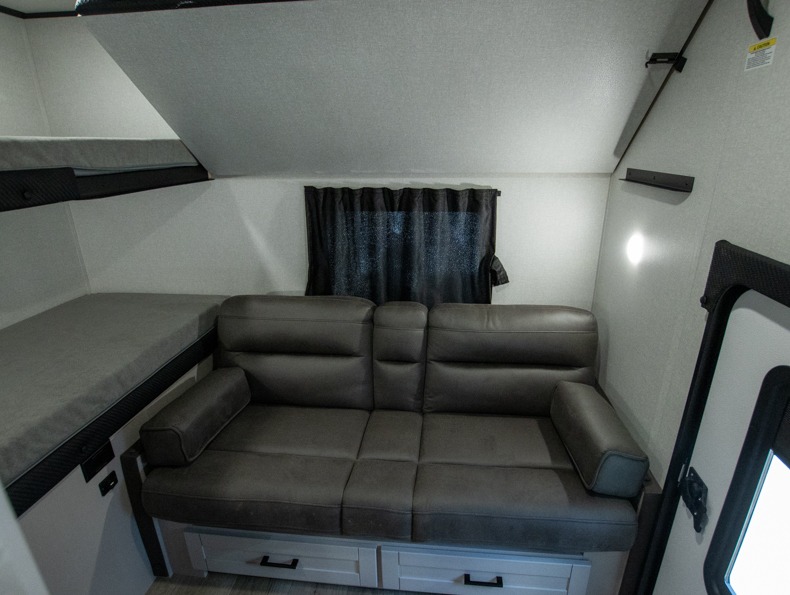 2026 Jayco Jay Feather 29QBH - Image 16