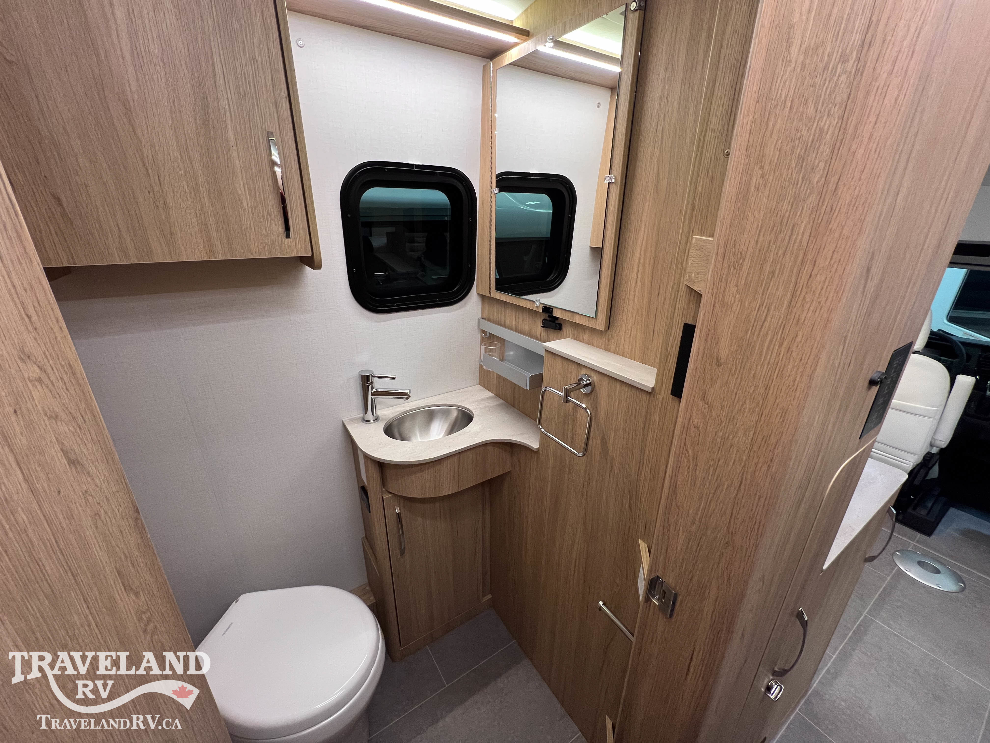 2026 Leisure Travel Wonder W24RTB - Image 25