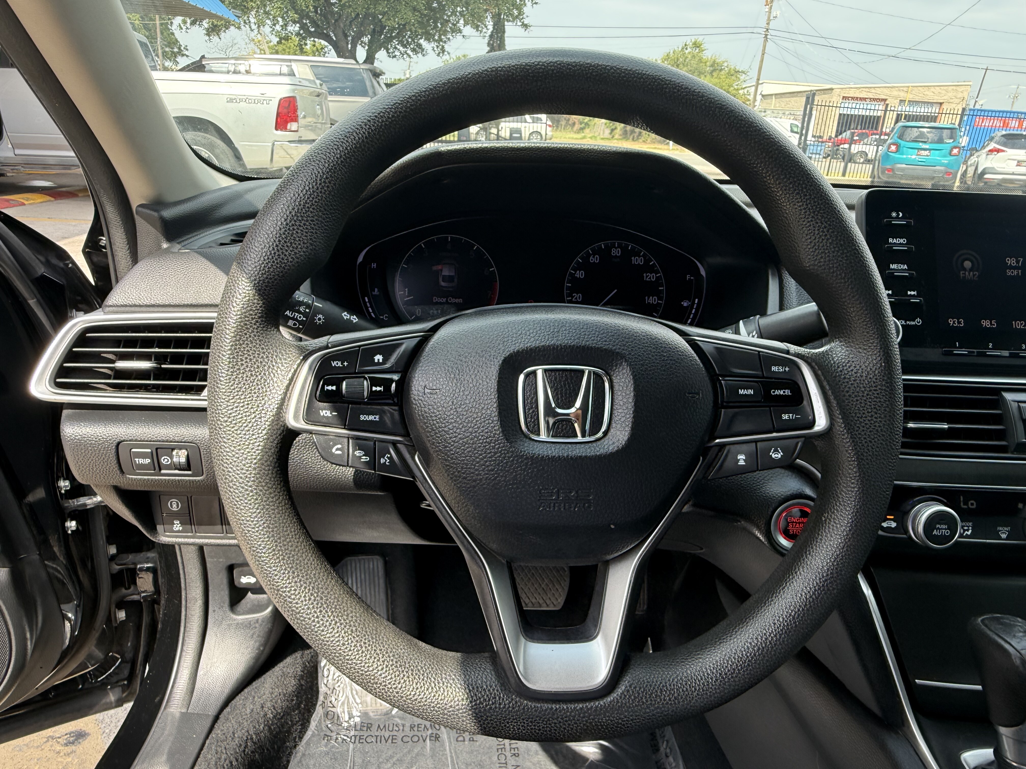 2018 Honda Accord Sedan 4D LX I4 - Image 28