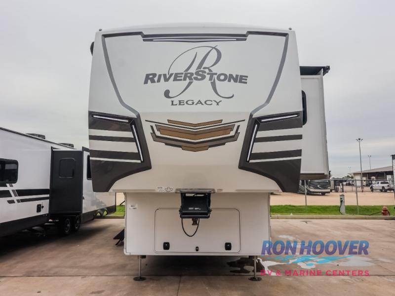 2025 FOREST RIVER 44DBL - Image 2