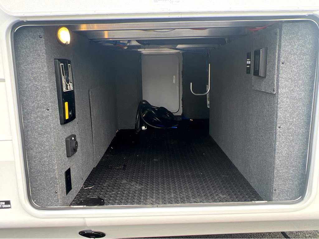 2026 JAYCO NORTH POINT 310RLTS - Image 7